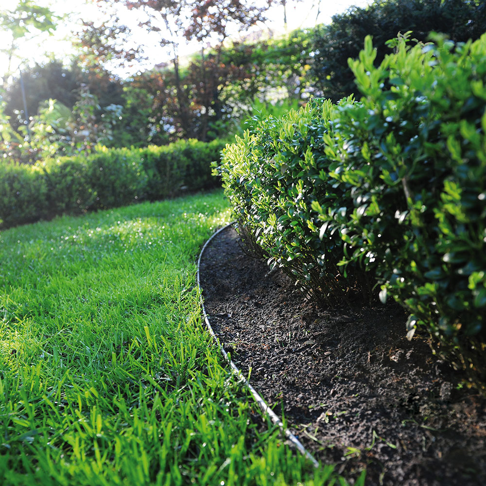 bohlebeeteinfassungenflexibelbsp1  bohle gitterroste nach maß