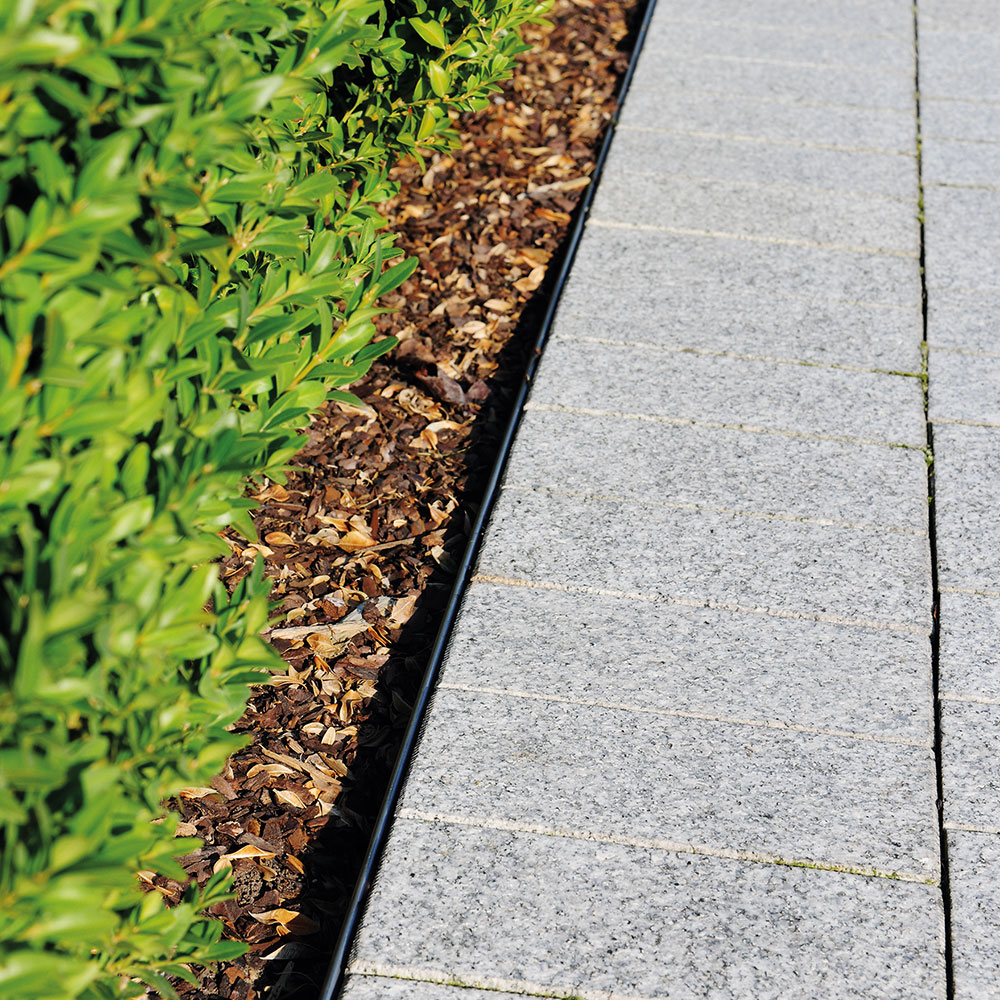 bohlebeeteinfassungengeradebsp bohle gitterroste nach maß